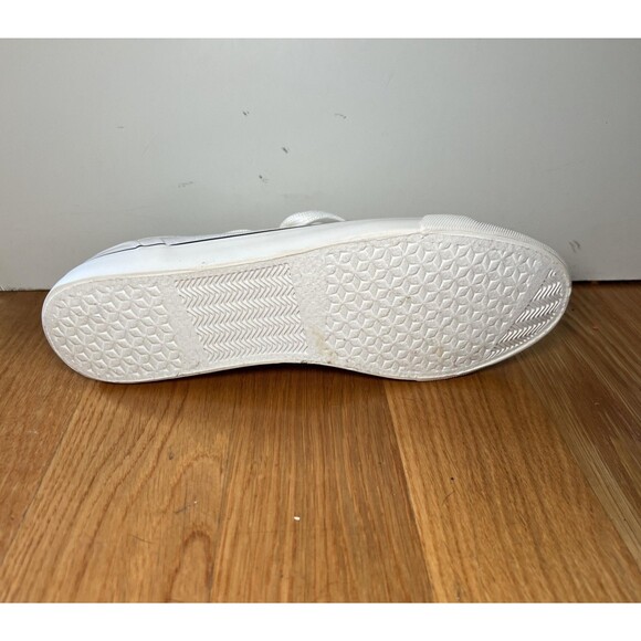 JustFab Shoes Womens Size 11 White All Chill Canvas Low Top Lace Up Sneakers - Picture 7 of 9